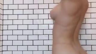 Sara Jean Underwood Nude Shower OnlyFans Video Leaked